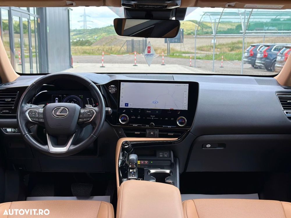 Lexus Seria NX 450h+ E-FOUR Luxury Line - 28