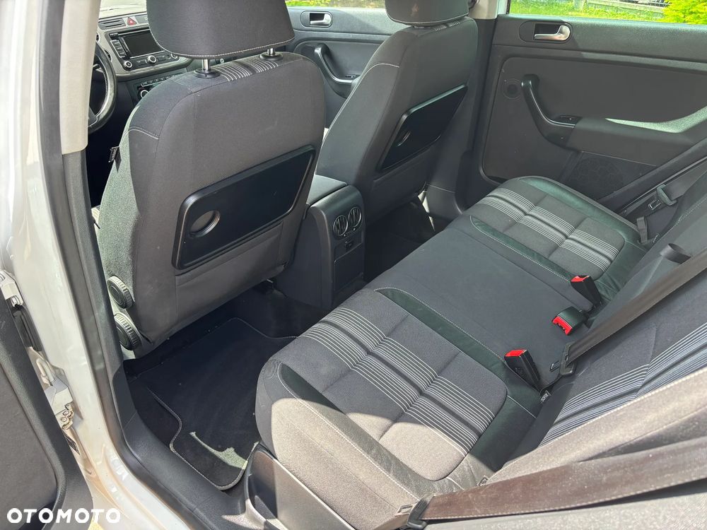 Volkswagen Golf Plus 2.0 TDI DPF DSG MATCH - 20