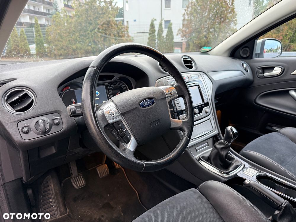 Ford Mondeo 2.0 Titanium X - 25