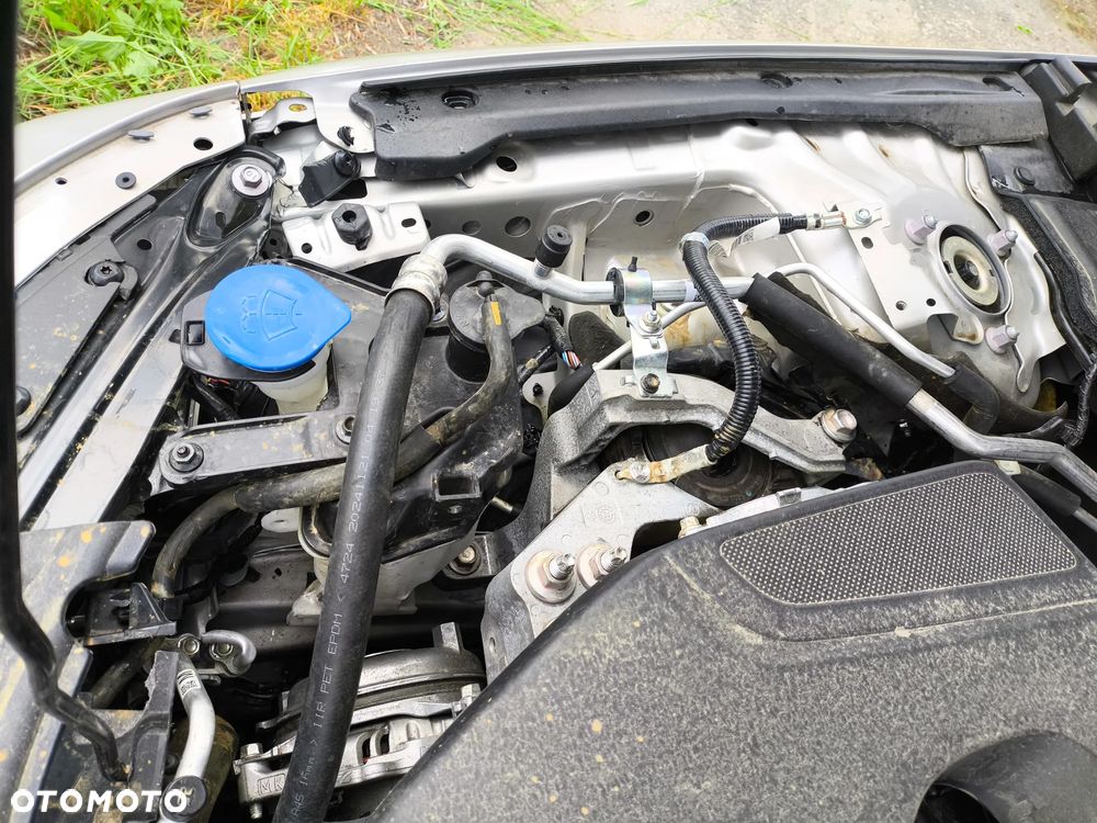 Mazda 3 e-SKYACTIV-G 140 M HYBRID HOMURA PLUS - 17