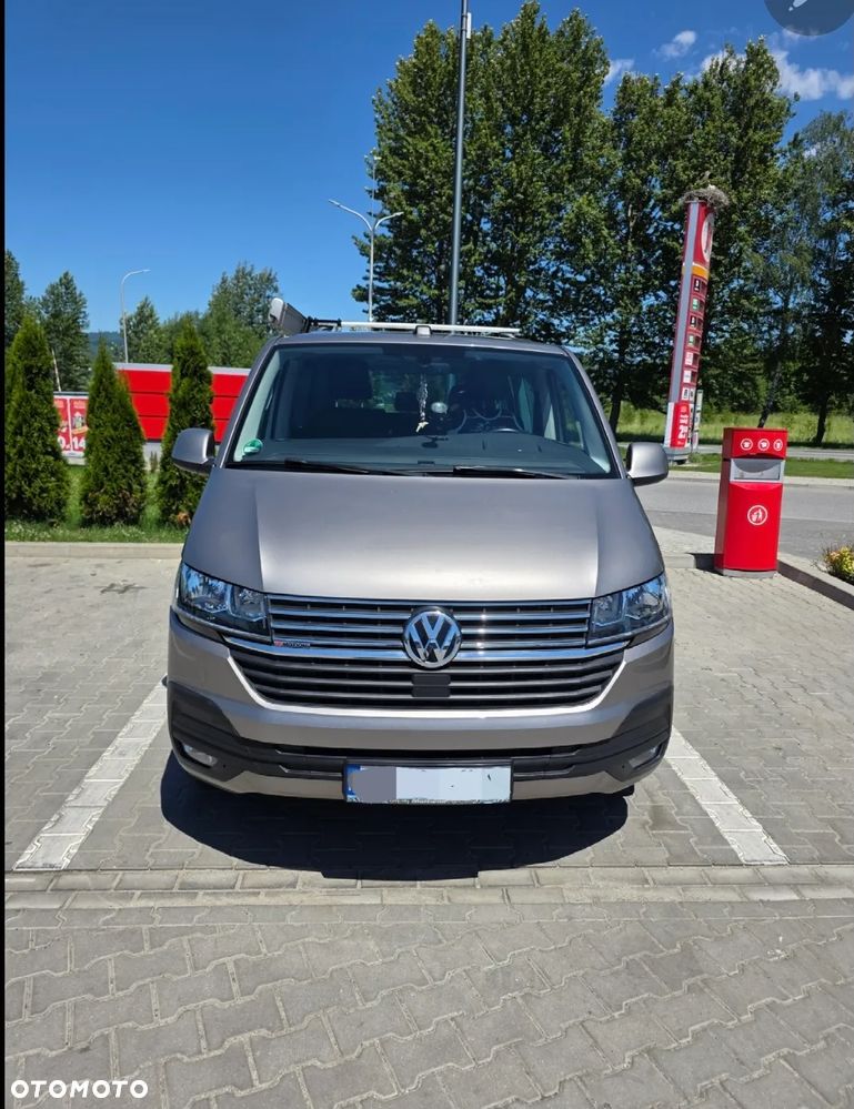 Volkswagen Multivan - 2
