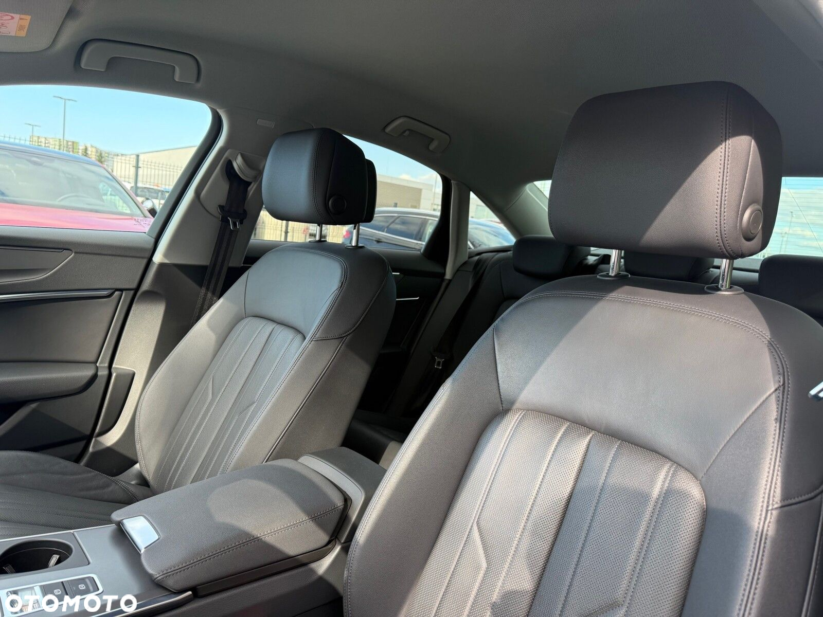 Audi A6 - 12