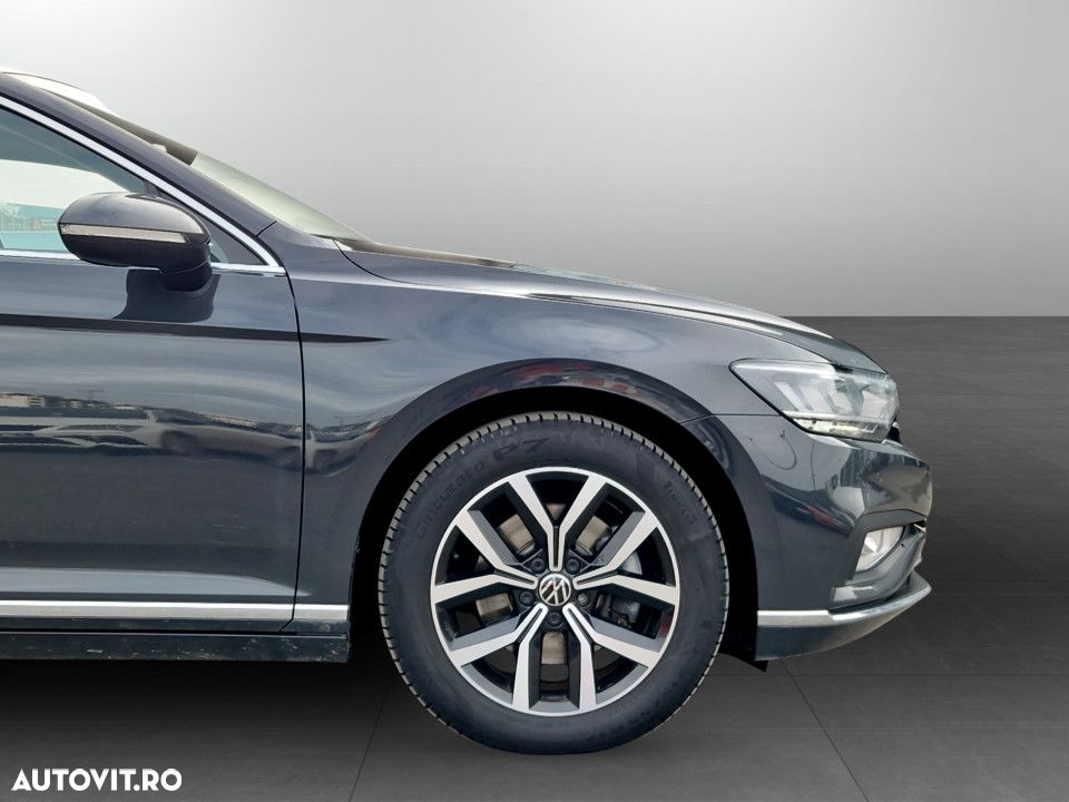 Volkswagen Passat 2.0 TDI DSG Highline - 11