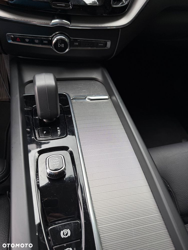 Volvo XC 60 - 11