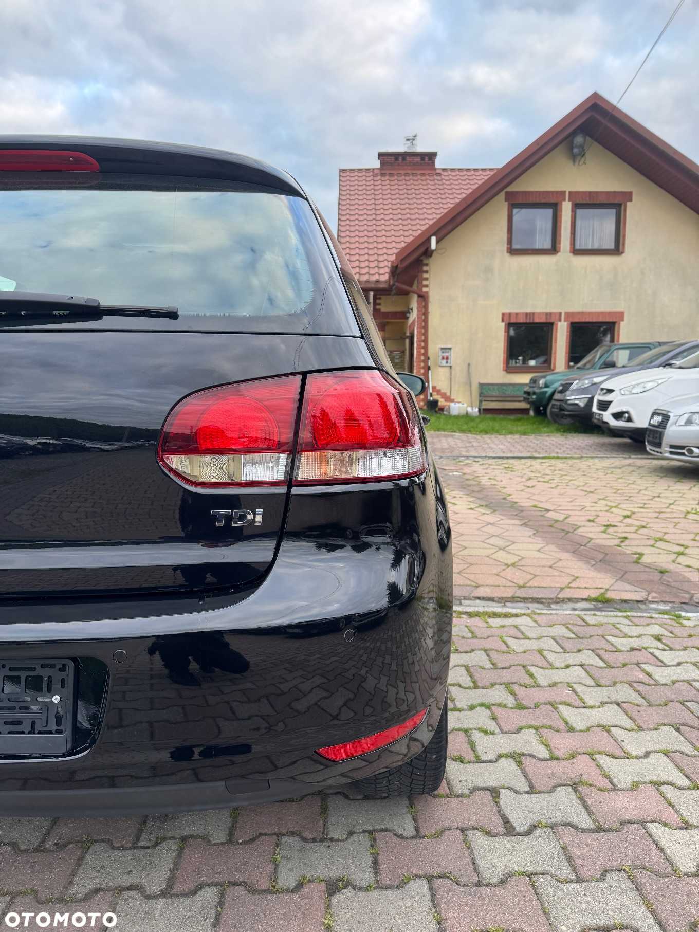 Volkswagen Golf - 11