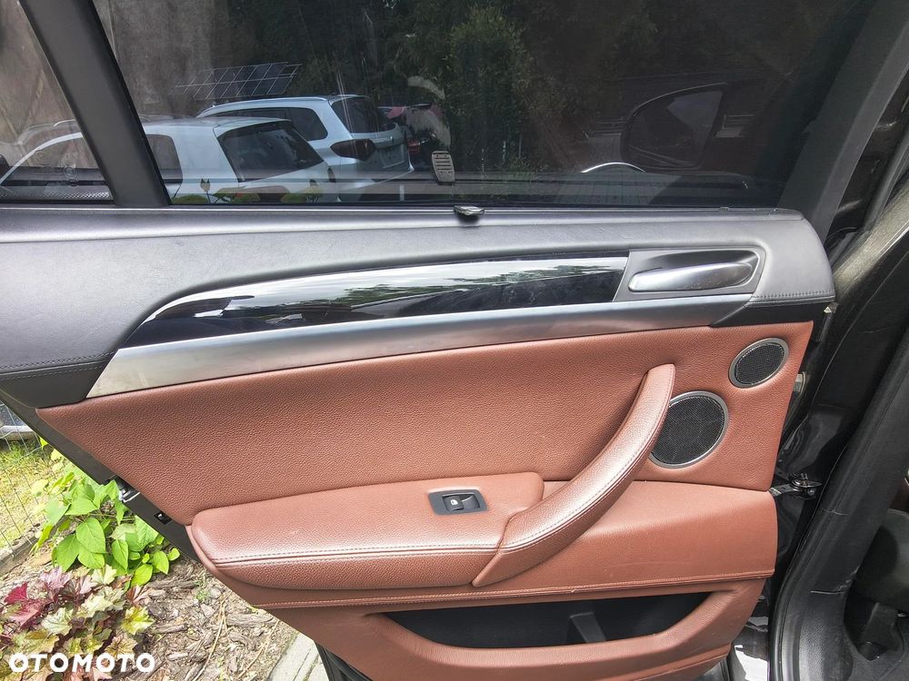BMW X6 xDrive50i M Sport - 14