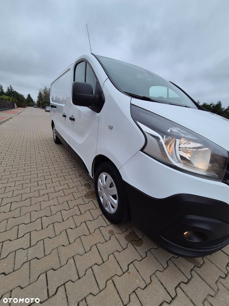 Renault Trafic Long 2016r 115Koni Nawi Kamera Klima Super stan 100% Bezwypadkowy - 11