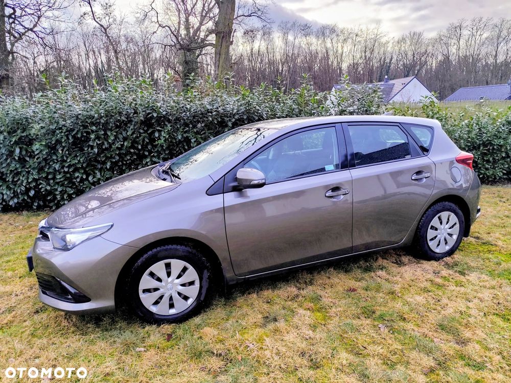 Toyota Auris 1.33 VVT-i Active - 8
