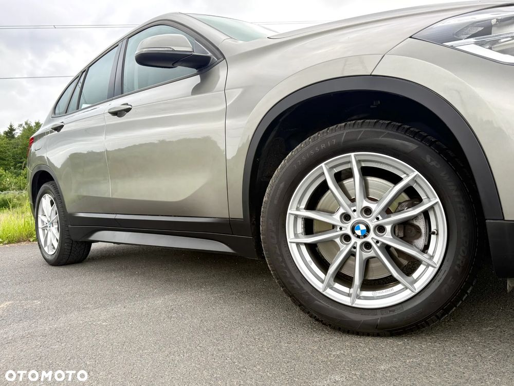 BMW X1 xDrive20d xLine sport - 14