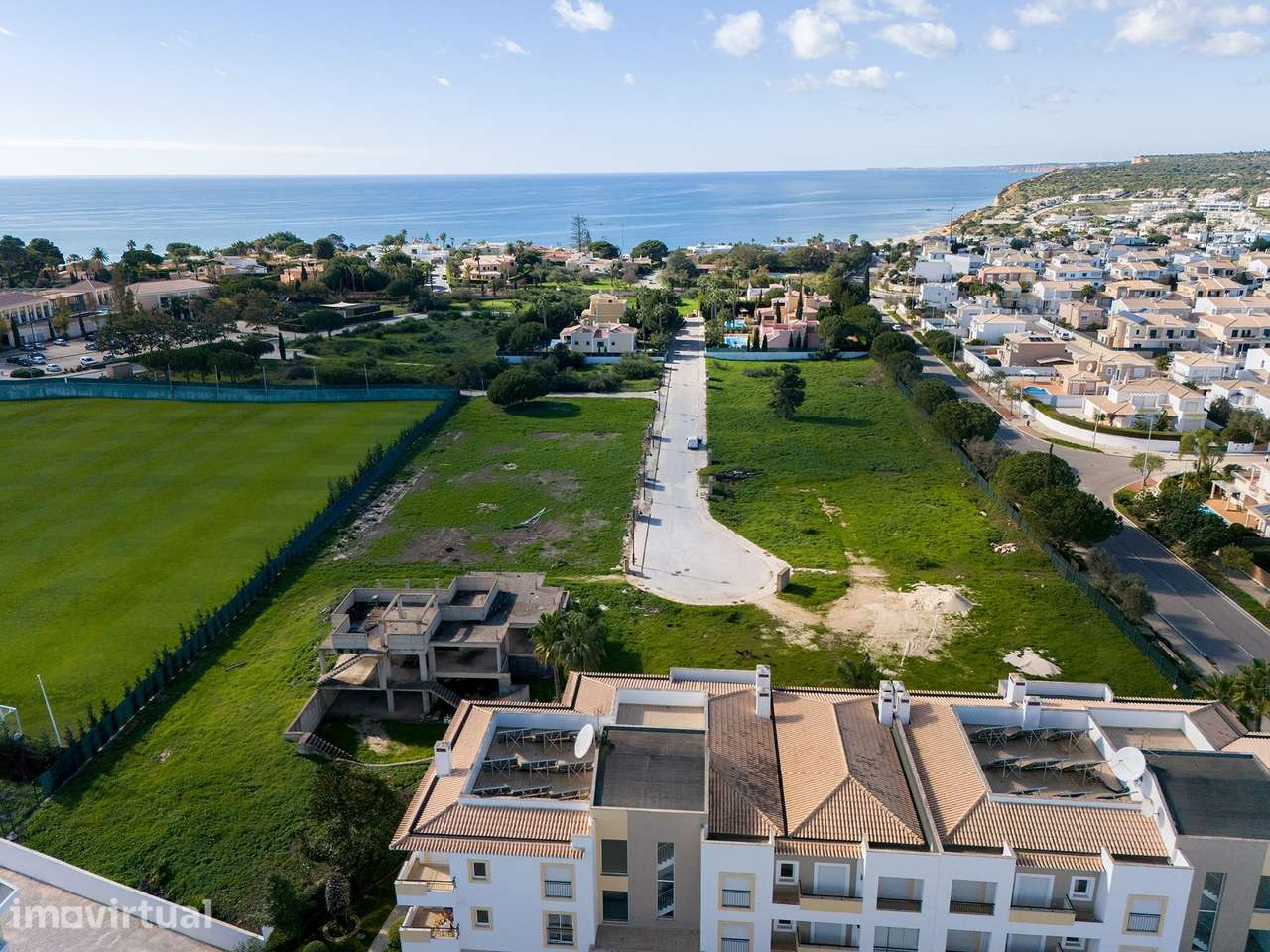 7 LOTES URBANOS PARA CONSTRUÇÃO DE MORADIA EM RESORT DE LUXO NO TOPO D - Grande imagem: 4/11