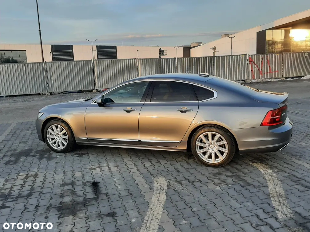 Volvo S90 D4 Inscription - 4