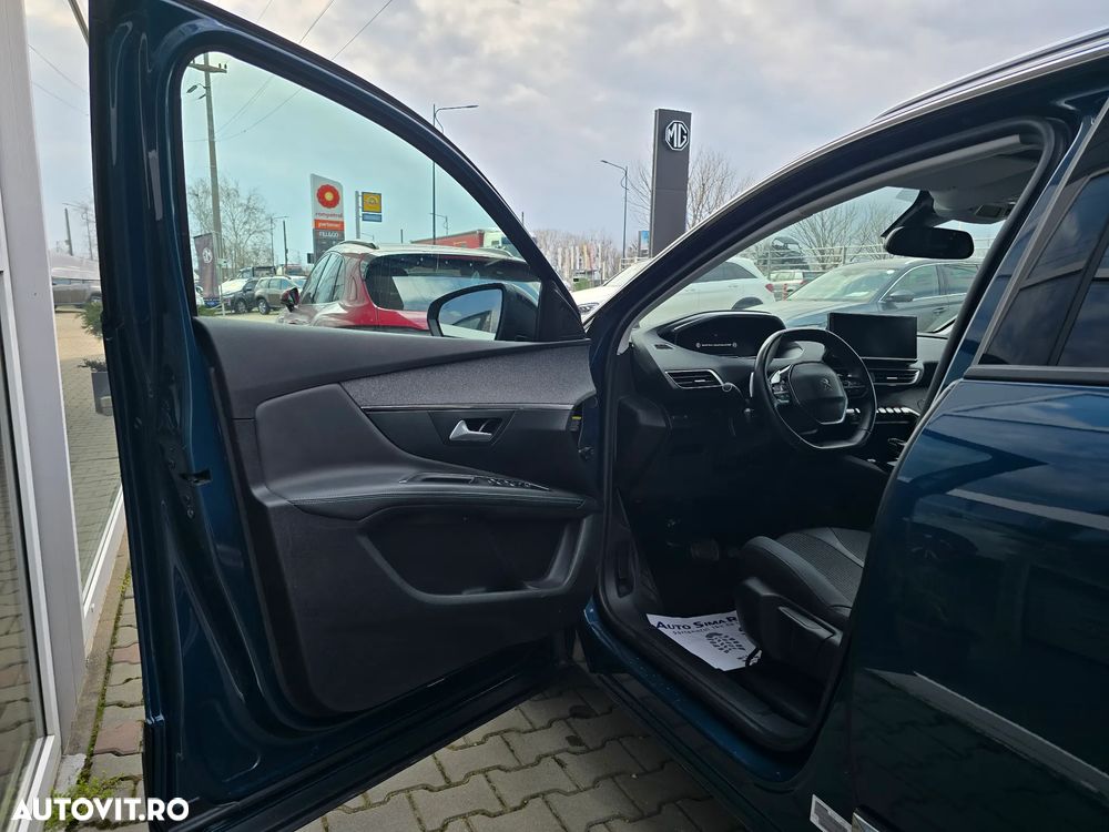 Peugeot 3008 - 16