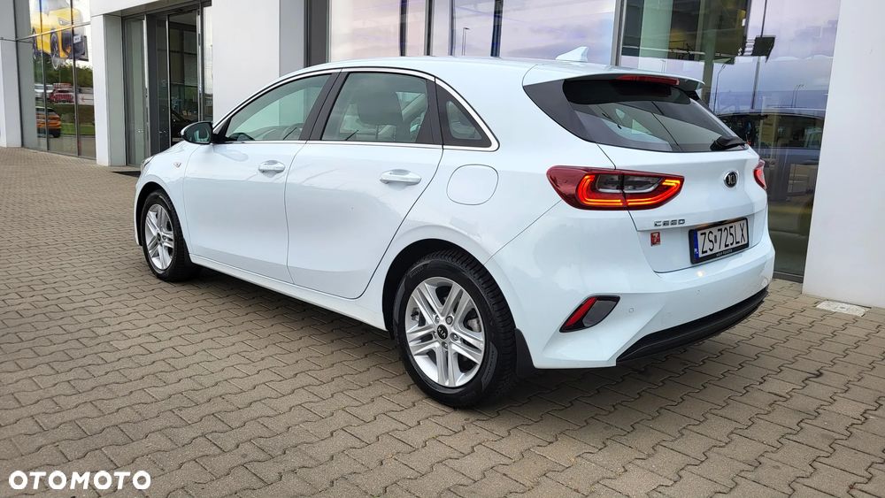 Kia Ceed 1.4 T-GDI M DCT - 4