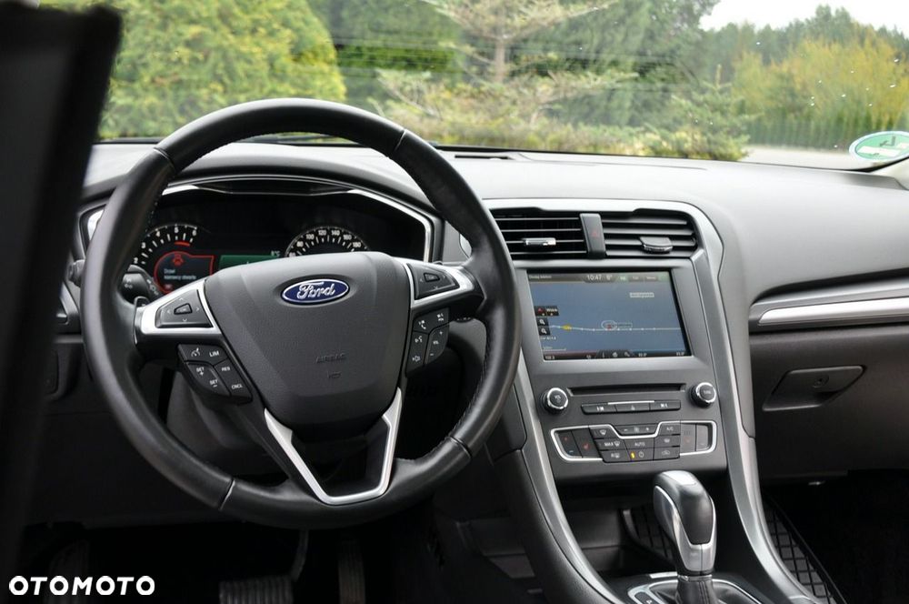 Ford Mondeo - 31