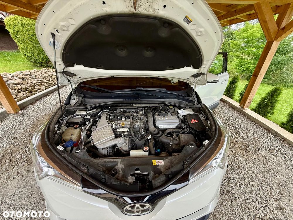 Toyota C-HR 1.2 T Premium CVT 4x4 - 19