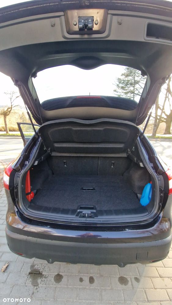 Nissan Qashqai - 14