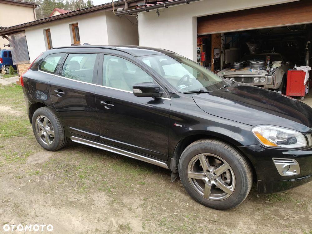 Volvo XC 60 D4 R-Design Kinetic - 4