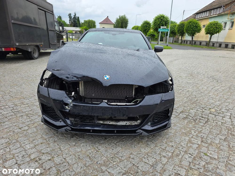 BMW Seria 5 530d mHEV M Sport sport - 5