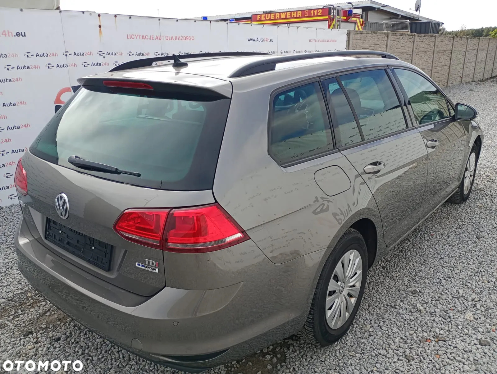 Volkswagen Golf 1.6 BlueTDI Trendline - 6