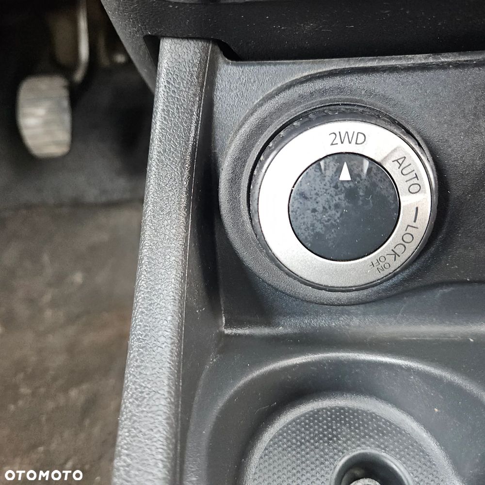 Dacia Duster 1.6 Laureate 4x4 - 16