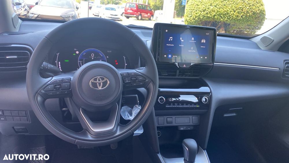 Toyota Yaris Cross 1.5 VVT-i HSD 4x2 Active - 9