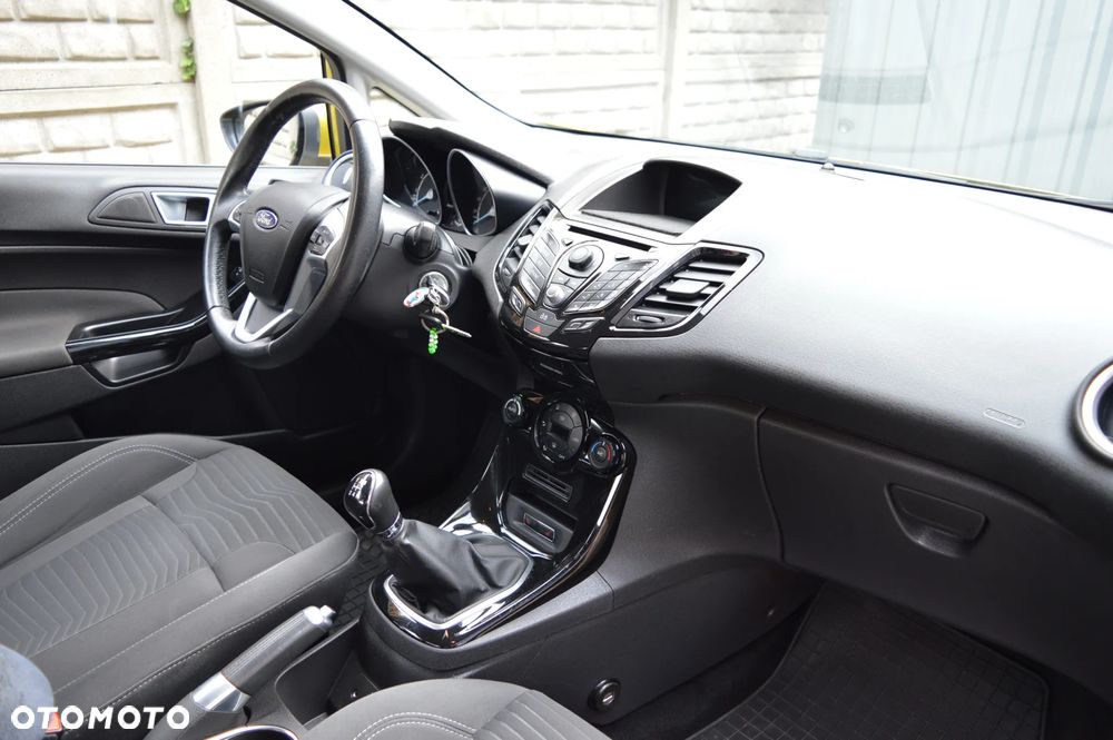 Ford Fiesta 1.0 EcoBoost Titanium - 15