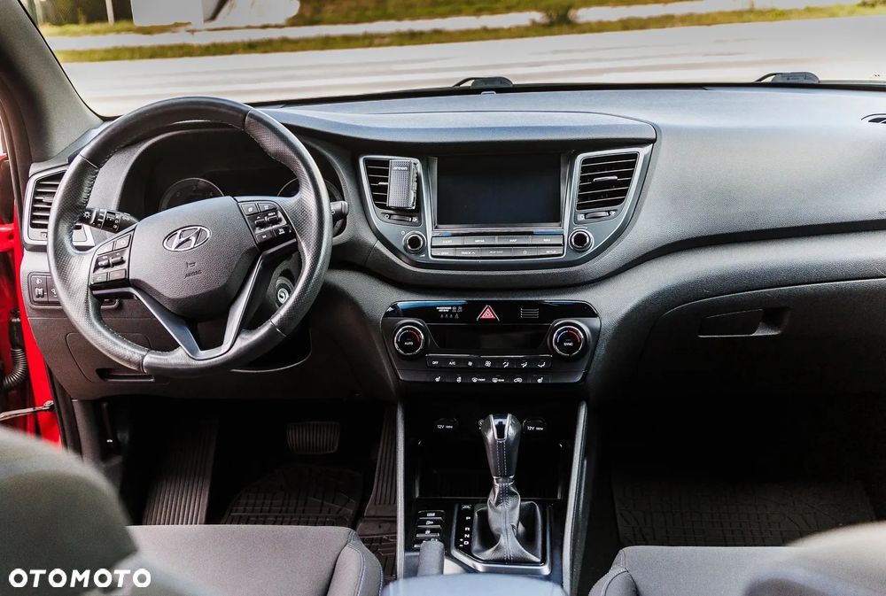 Hyundai Tucson 1.7 CRDI BlueDrive Style 2WD DCT - 9