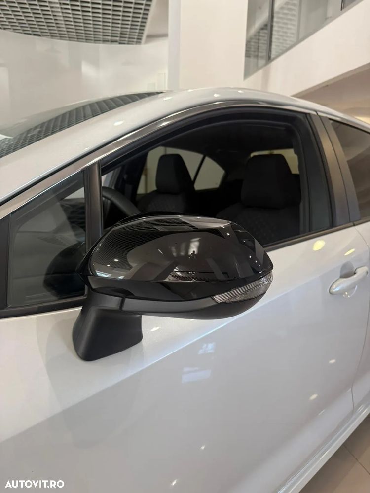 Toyota Corolla Sedan 1.8 HSD Dynamic - 15