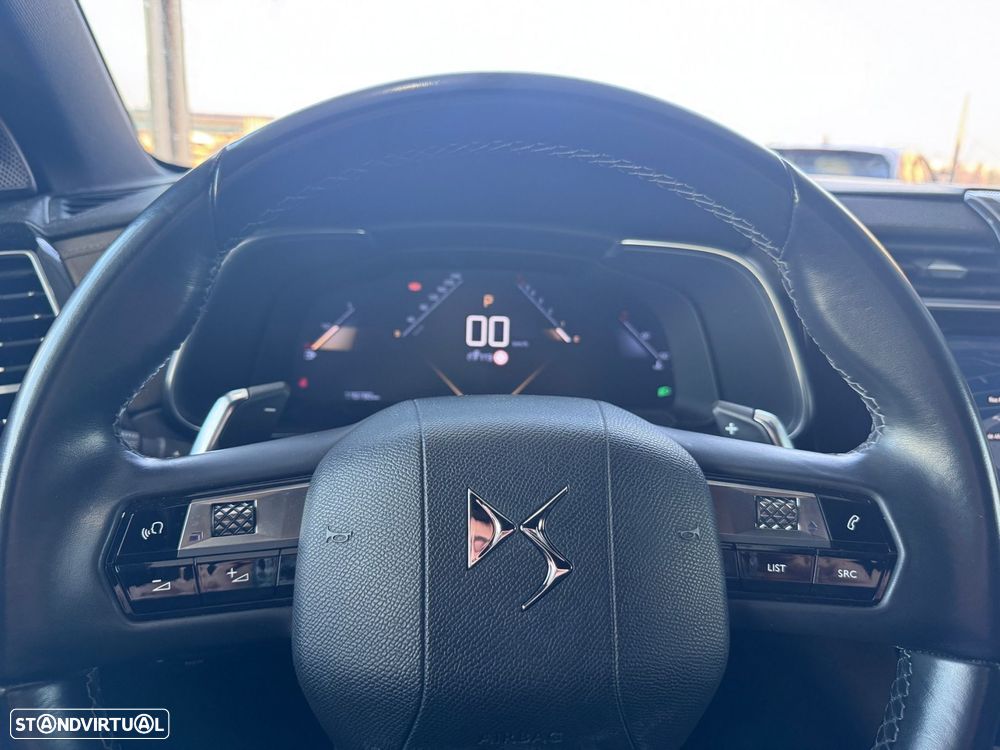 DS DS7 Crossback - 10