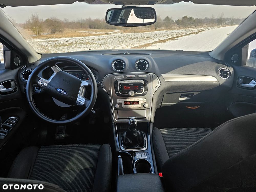 Ford Mondeo 2.0 Titanium - 15