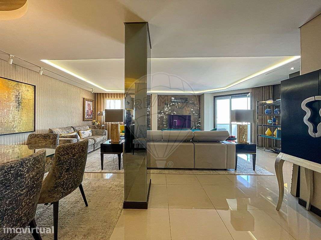 Apartamento T5 para venda - Grande imagem: 4/50
