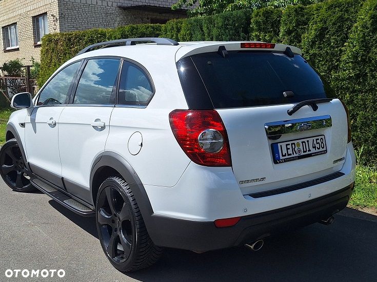 Chevrolet Captiva 2.4 2WD Travel Edition - 5