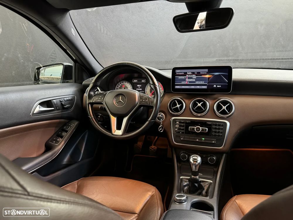 Mercedes-Benz A 180 d Style - 12