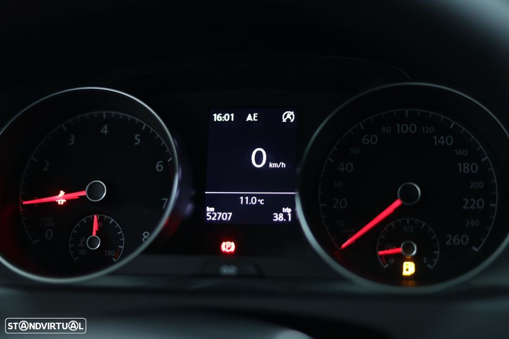 VW Golf 1.0 TSI R-Line - 20