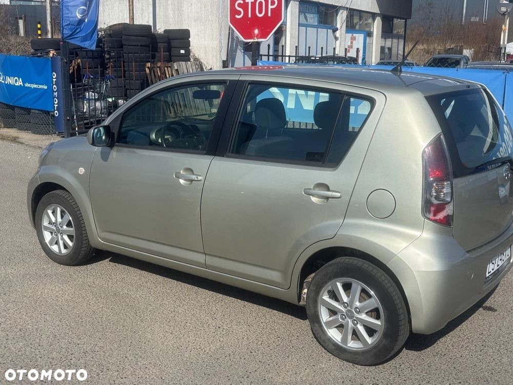 Daihatsu Sirion 1.3 - 16