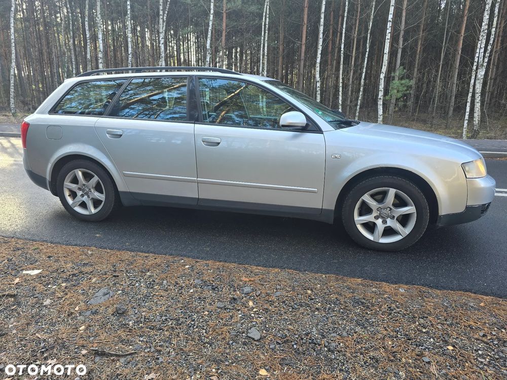 Audi A4 Avant - 3