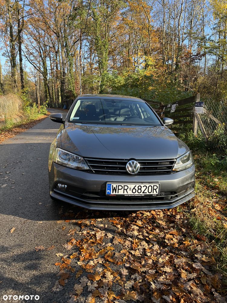 Volkswagen Jetta 1.4 TSI BMT Comfortline - 11