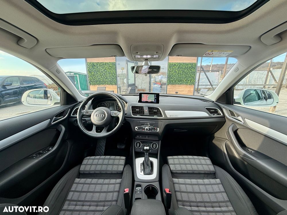 Audi Q3 2.0 TDI Quattro Stronic Design - 5