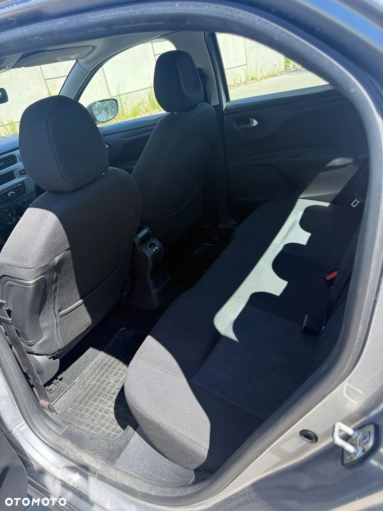 Citroën C-Elysée 1.2 PureTech Exclusive - 21