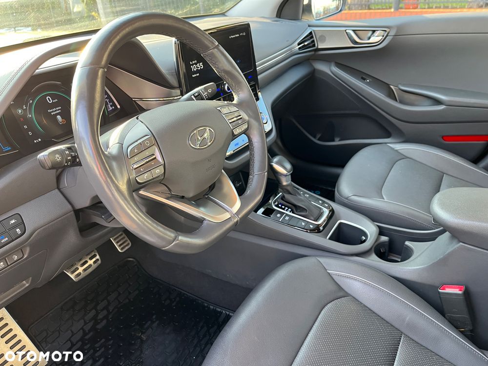 Hyundai IONIQ Hybrid Premium - 8