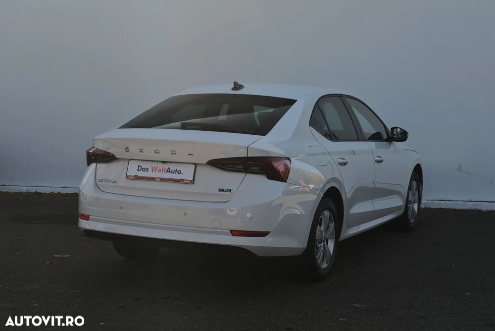 Skoda Octavia Combi 1.5 TSI DSG Mild Hybrid Ambition - 3