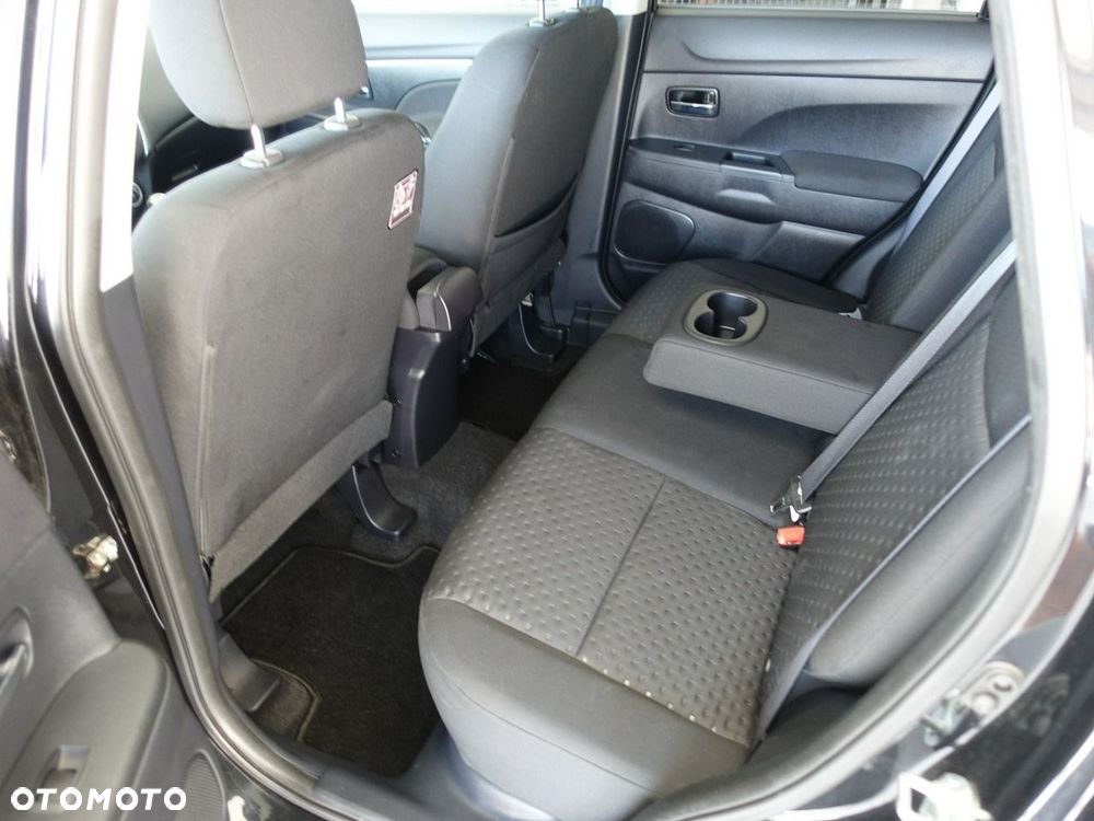 Mitsubishi ASX 1.6 2WD Intro Edition - 16