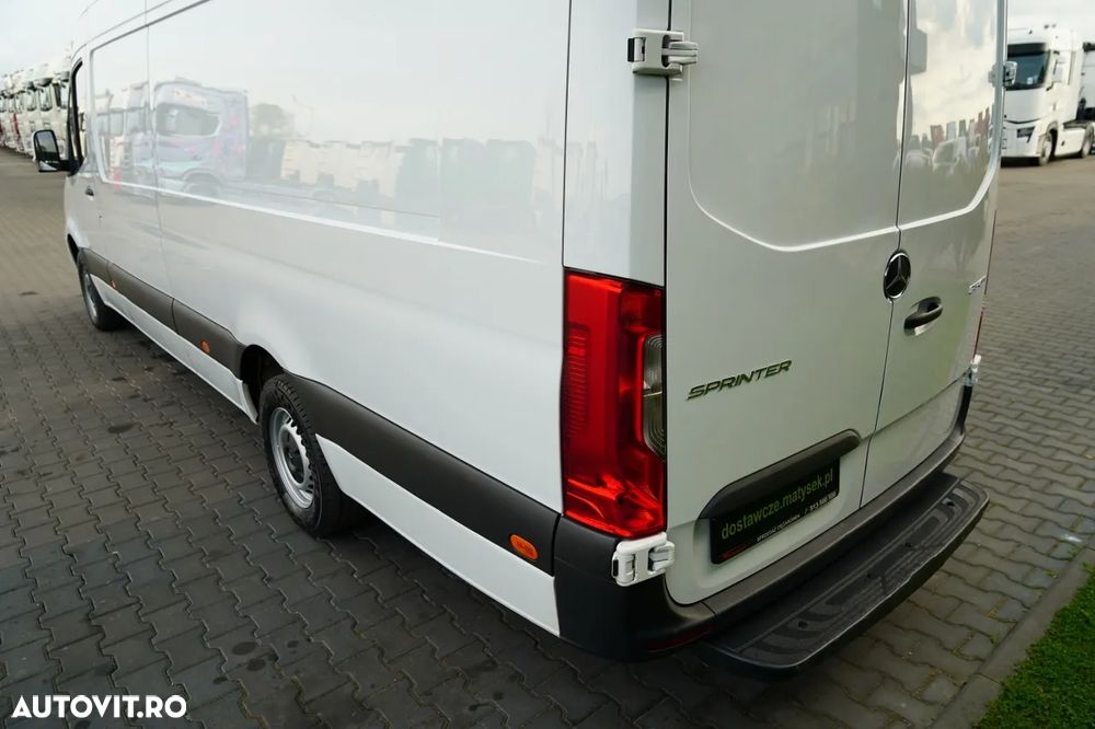 Mercedes-Benz SPRINTER 315 CDI / NEGRU / MANUALĂ / CAMERĂ / 2023 - 14
