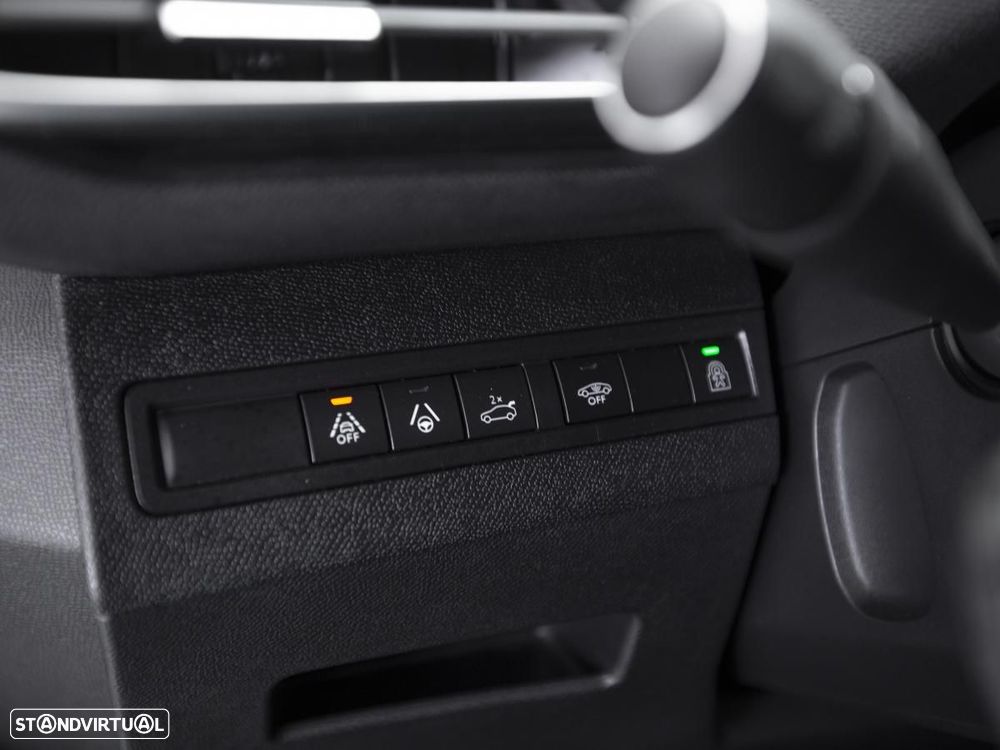 Peugeot 5008 1.5 BlueHDi GT EAT8 - 24
