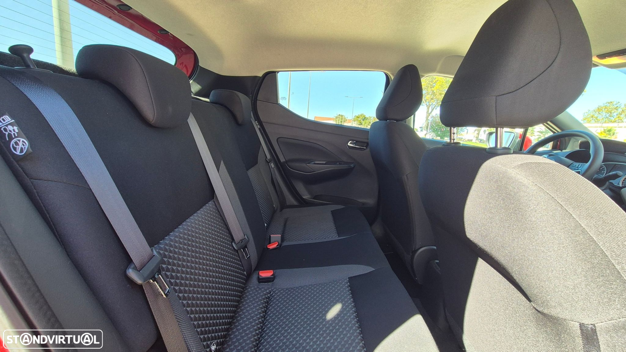 Nissan Micra 1.0 IG-T N-Connecta - 29