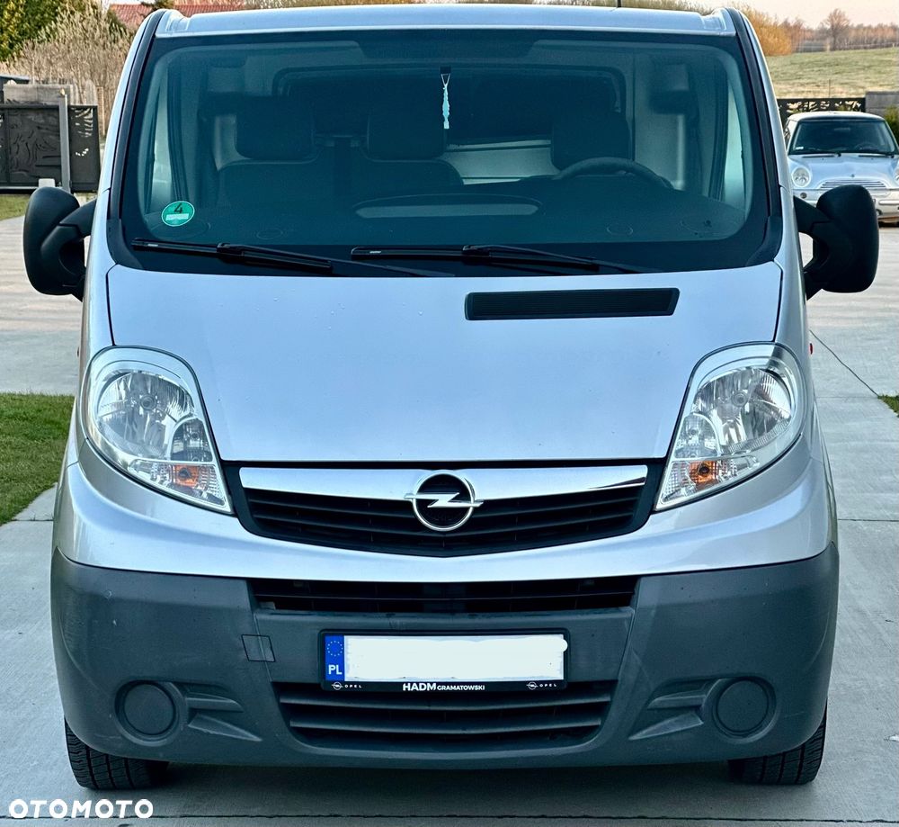 Opel Vivaro - 13