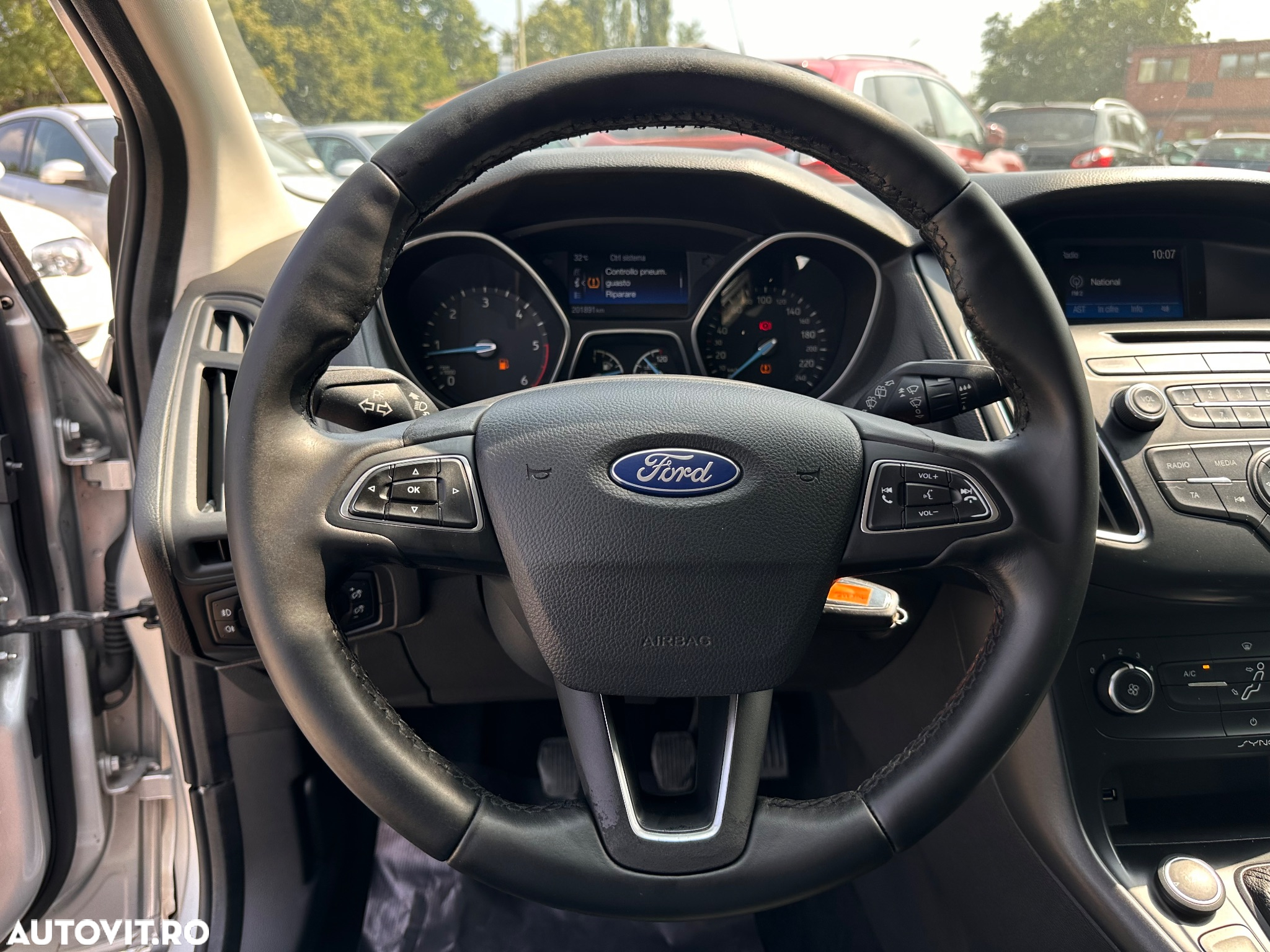 Ford Focus - 10