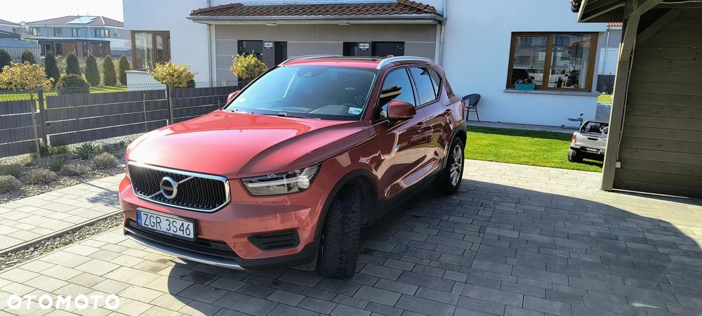 Volvo XC 40 D4 AWD Momentum Pro - 1