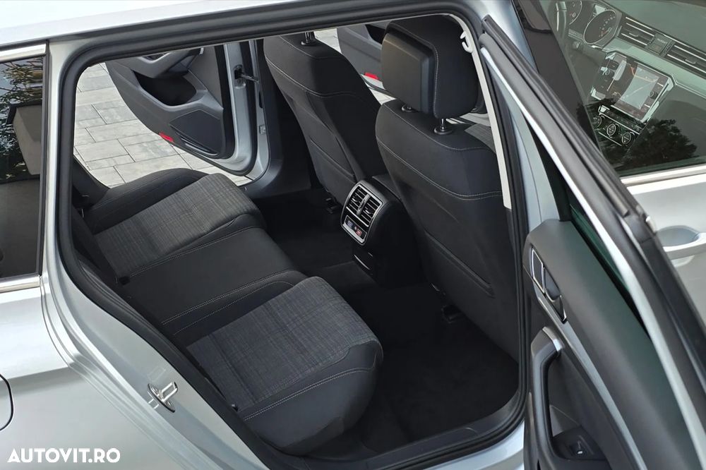 Volkswagen Passat 1.6 TDI SCR DSG Business - 19