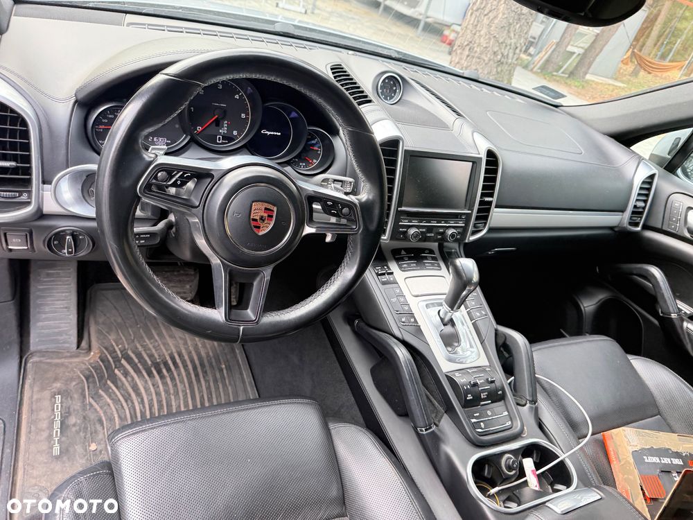 Porsche Cayenne Diesel Platinum Edition - 6